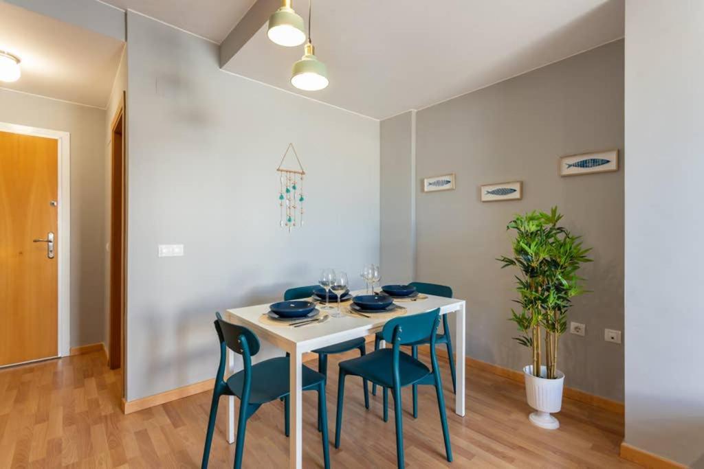 Apartment Avanti Alcantara Sol, Junto A La Playa Con Parking Gratis