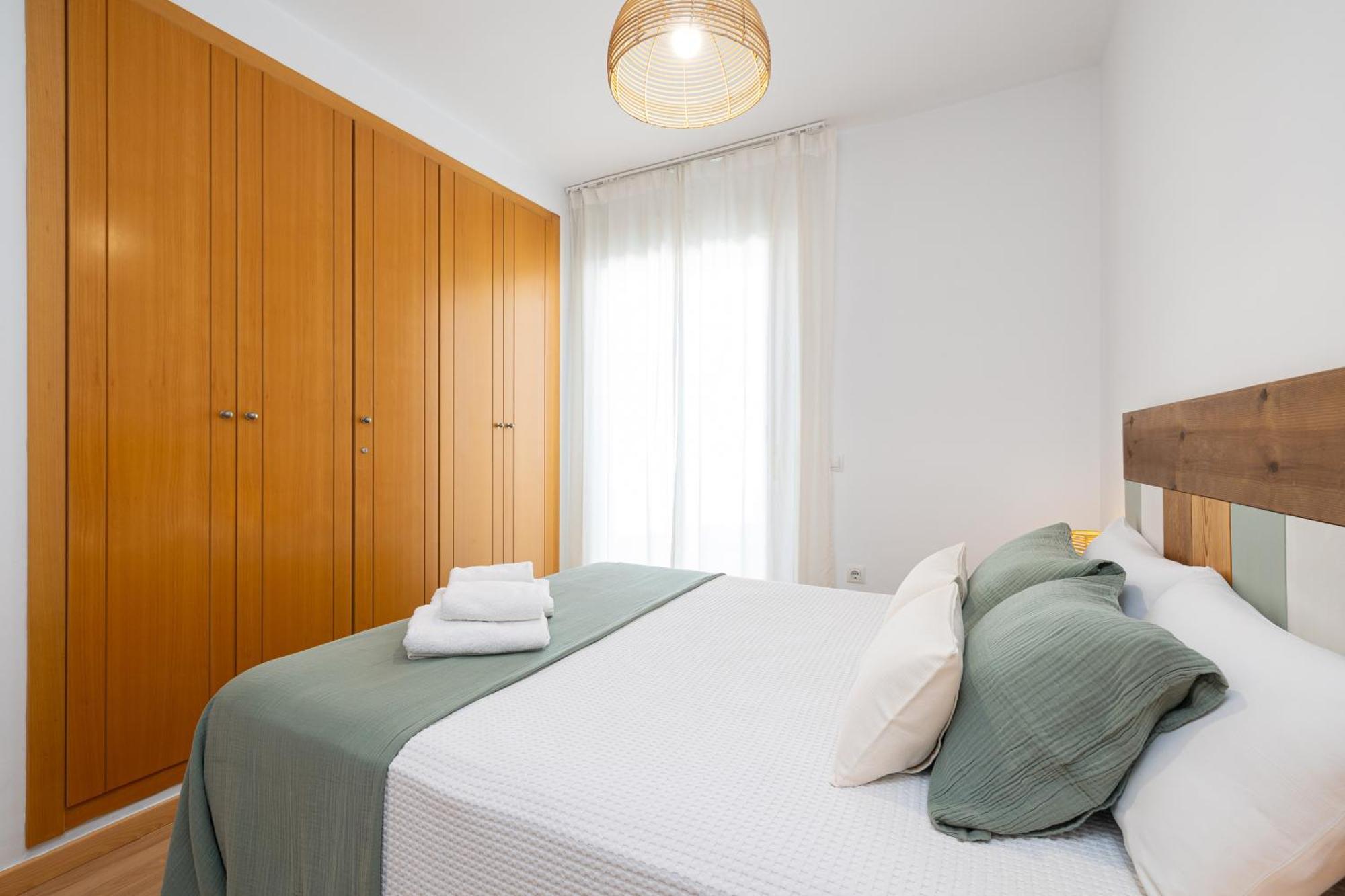 Appartamento Maravilloso ático; Sol Y Playa En Centro. A Estrenar Y Con Parking Gratis. Fuengirola