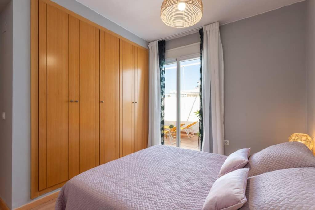 Avanti Alcantara Sol, Junto A La Playa Con Parking Gratis