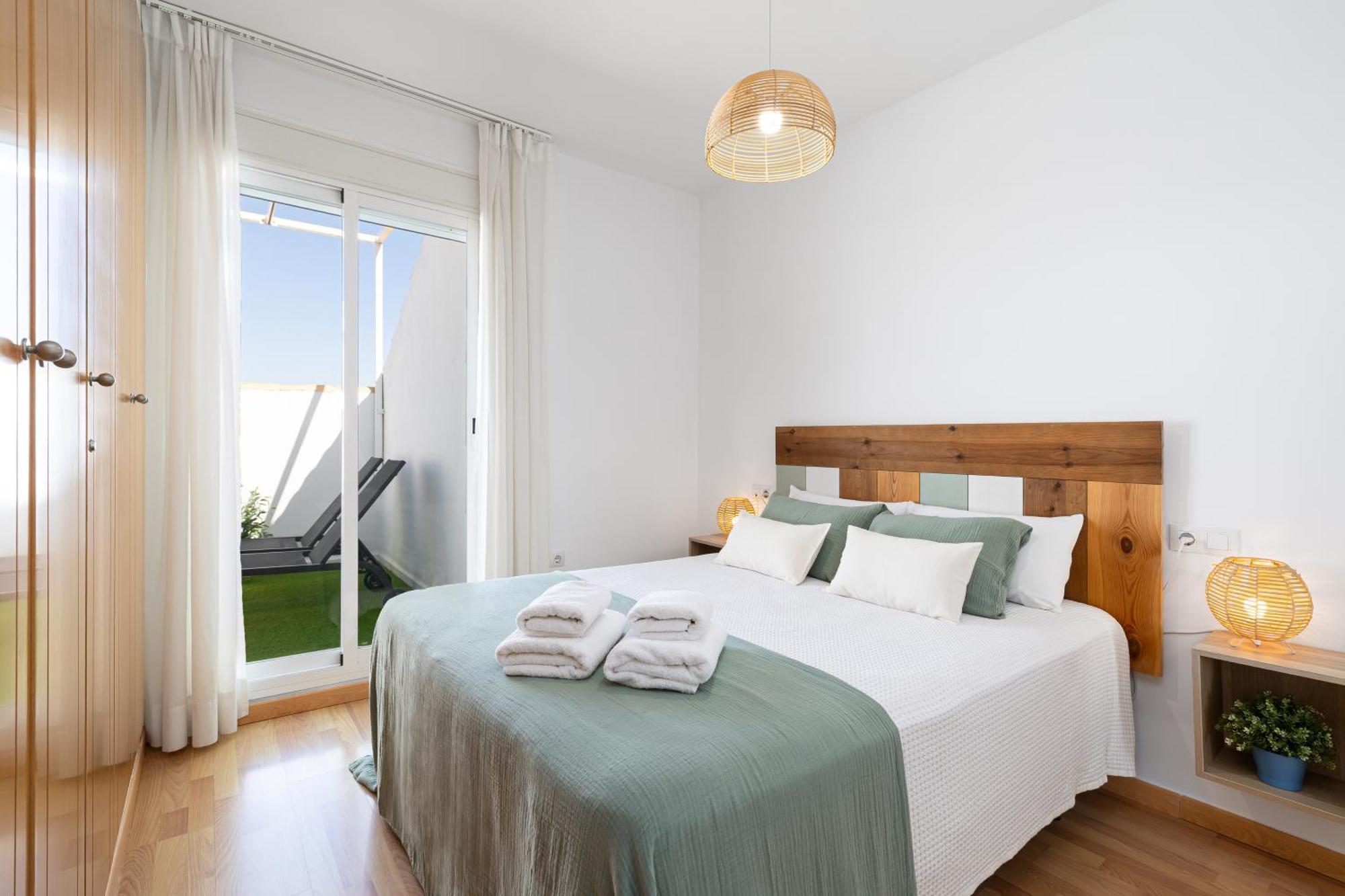 Avanti Alcantara Sol, Junto A La Playa Con Parking Gratis
